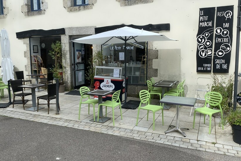 crèperie le petit marché - place sainte barbbe - nevez